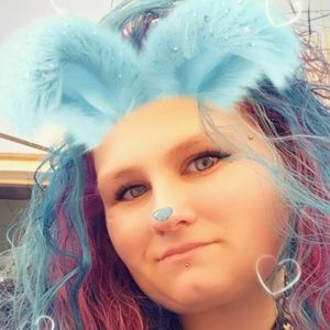 Meet your Posher, Lawren